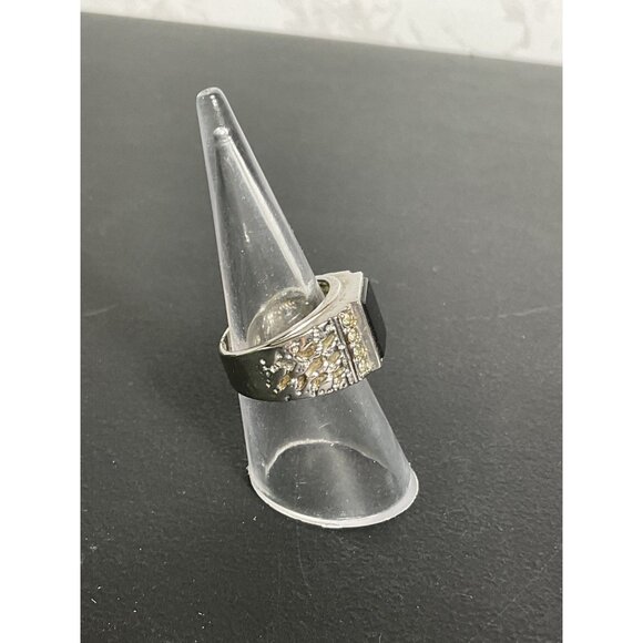 Vintage Silver Ring With Black Stone & Ornate Design - Picture 3 of 5